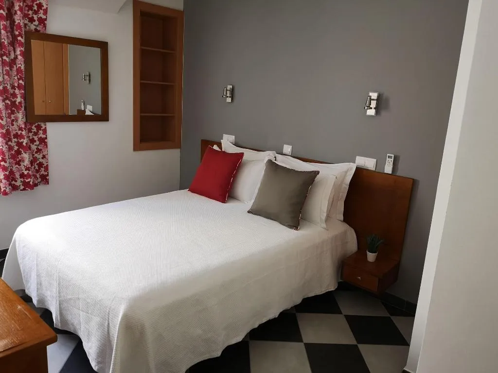 Room, Frentomar, Algarve