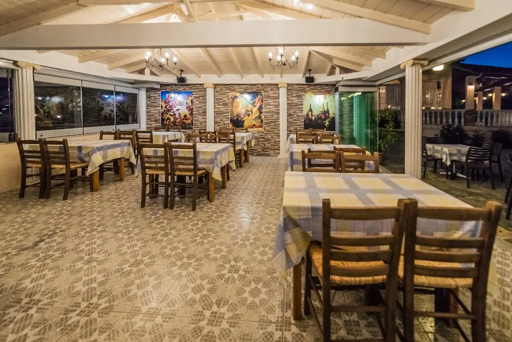 Restaurant, Sintrivanis Resort Beach, Thessaloniki