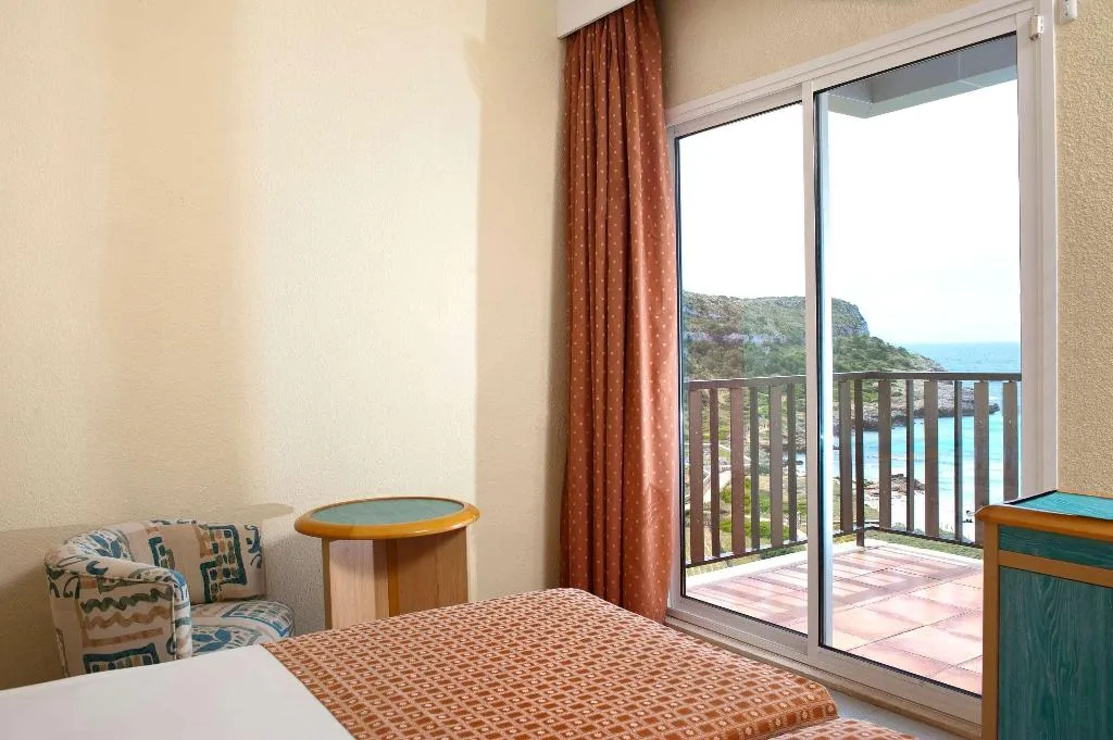 DOUBLE SEA VIEW Room, Sol Milanos Pinguinos, Menorca