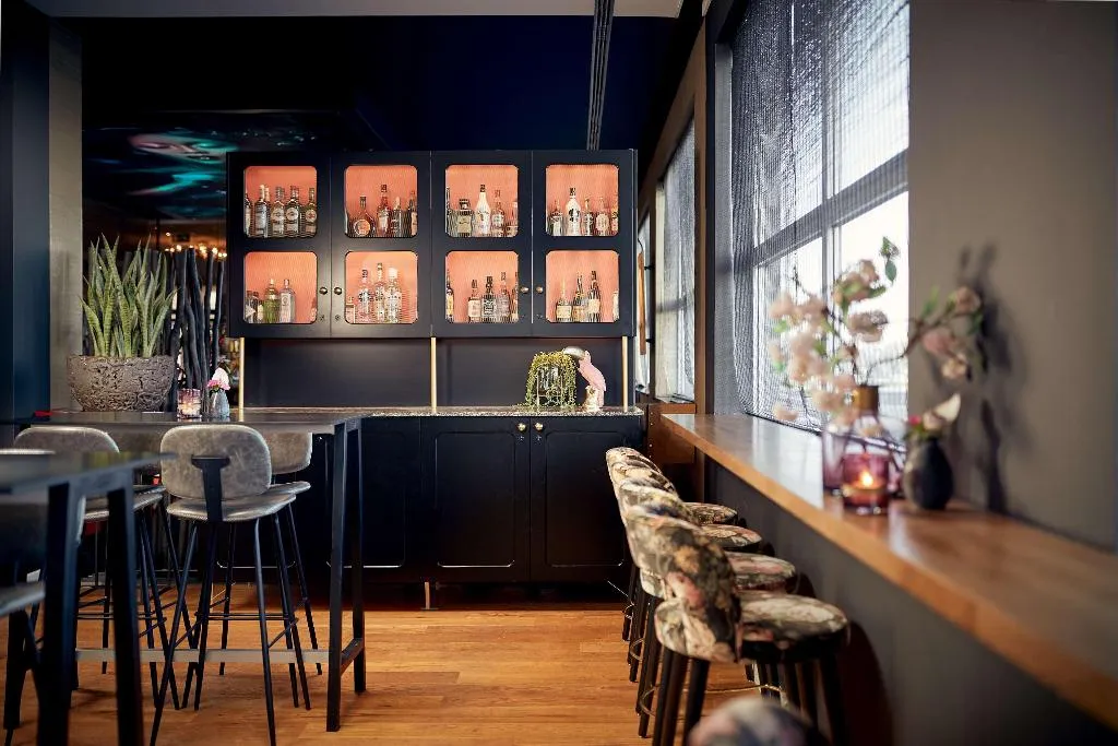 Bar, Van Der Valk Hotel Brussels Airport, Brussels