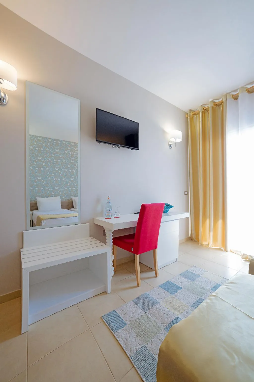 SINGLE PARK VIEW Room, Sun Hotel, Durres