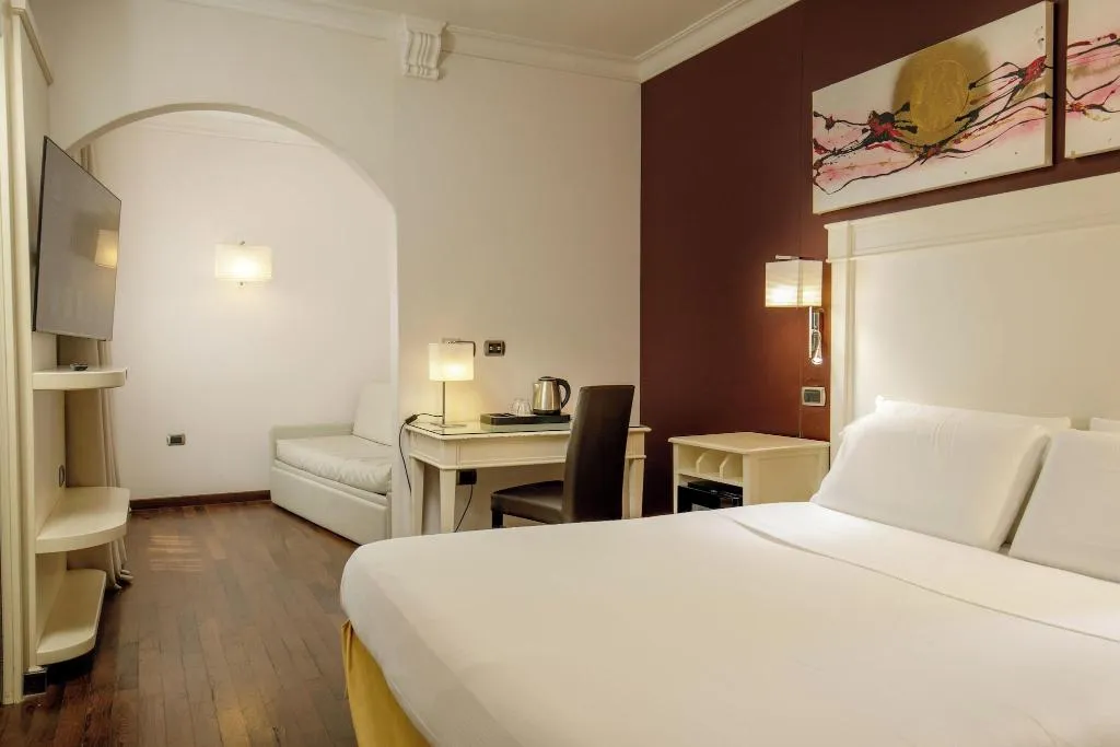 FAMILY ROOM CONNECTING ROOM Room, Trilussa Palace Congress & Spa, Rome