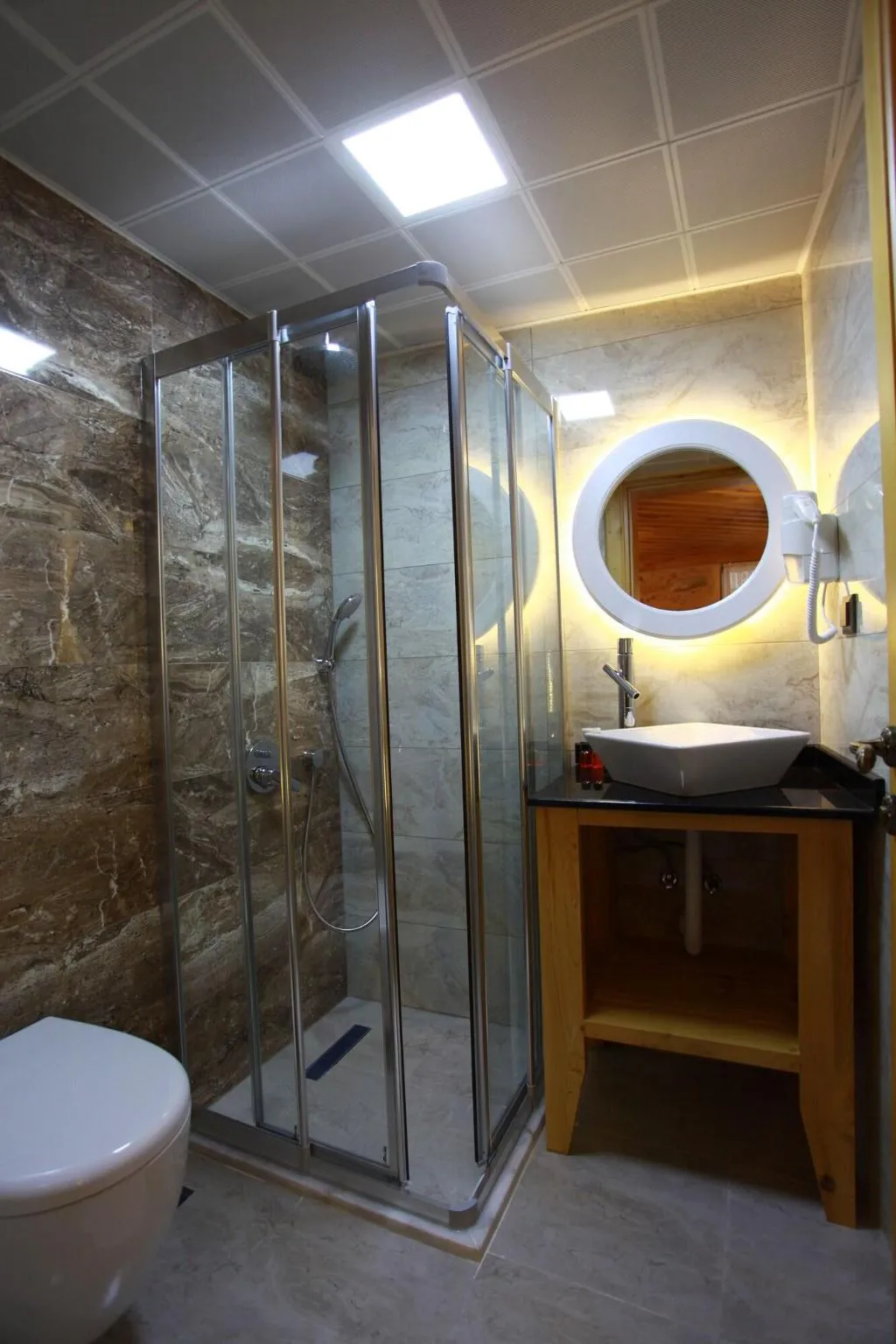 Room, Bacchus Pension, Antalya
