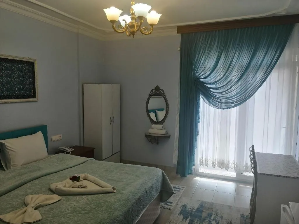 Room, Ephesus Centrum, Izmir