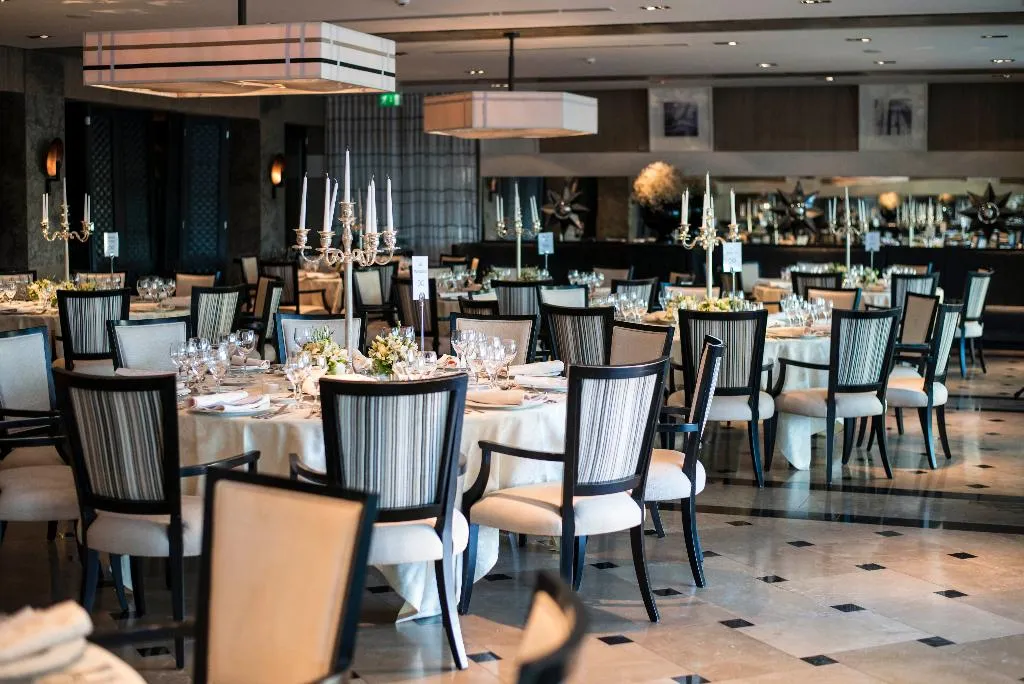 Restaurant, Grande Real Villa Italia Hotel & Spa, Lisbon