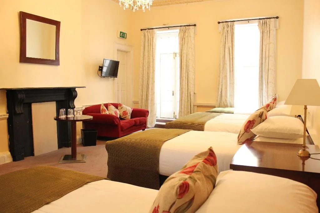 Room, Castle Hotel, Dublin