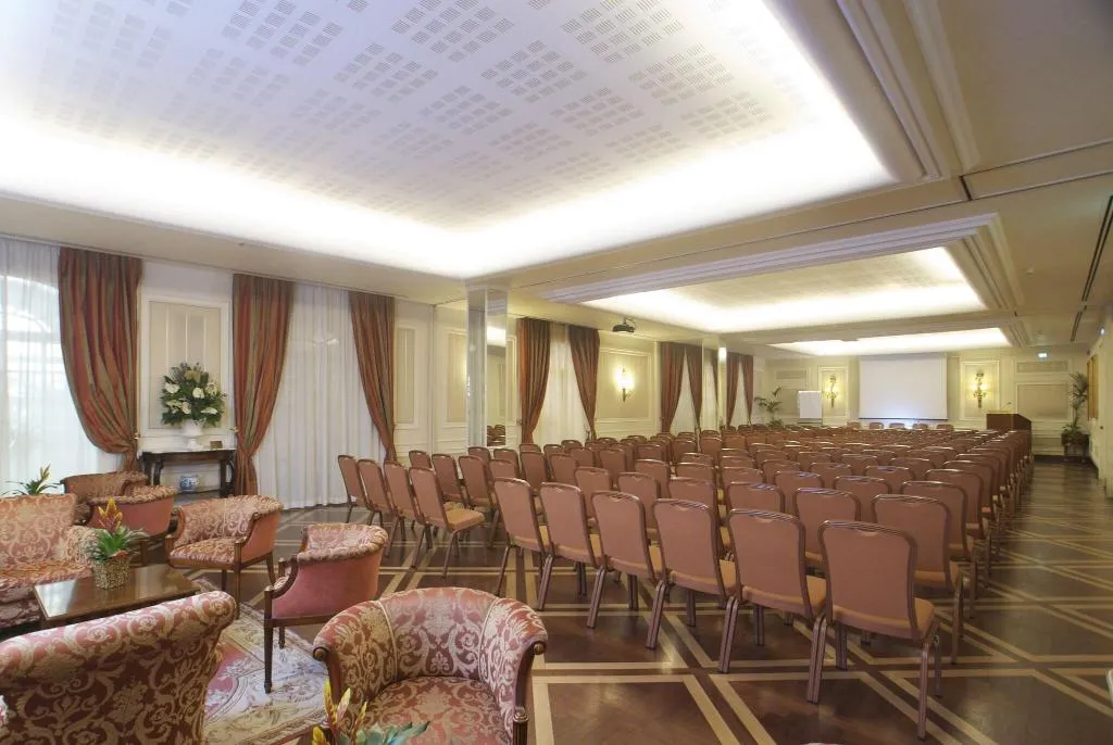 Conferences, Palazzo Alabardieri, Naples