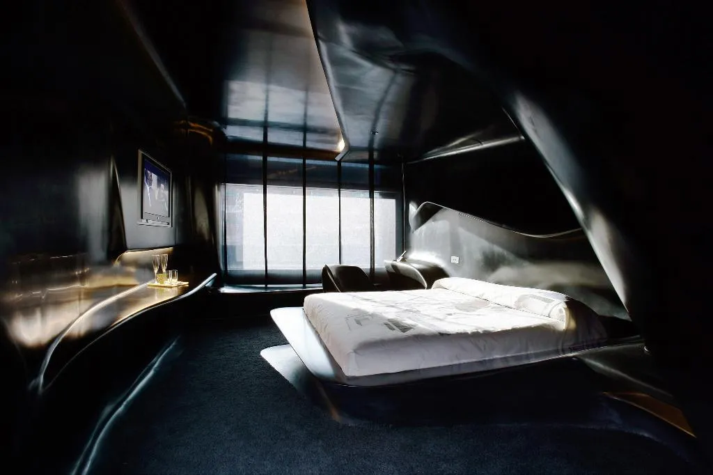DOUBLE DELUXE SUPERIOR Room, Puerta America Madrid, Madrid