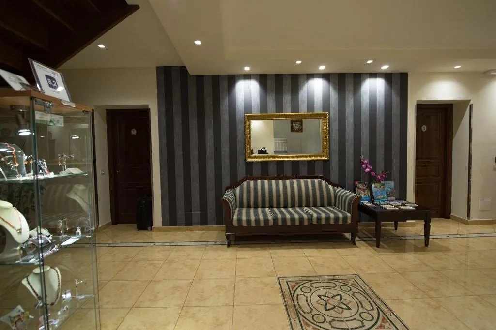 Lobby, Hotel Aliai, Catania