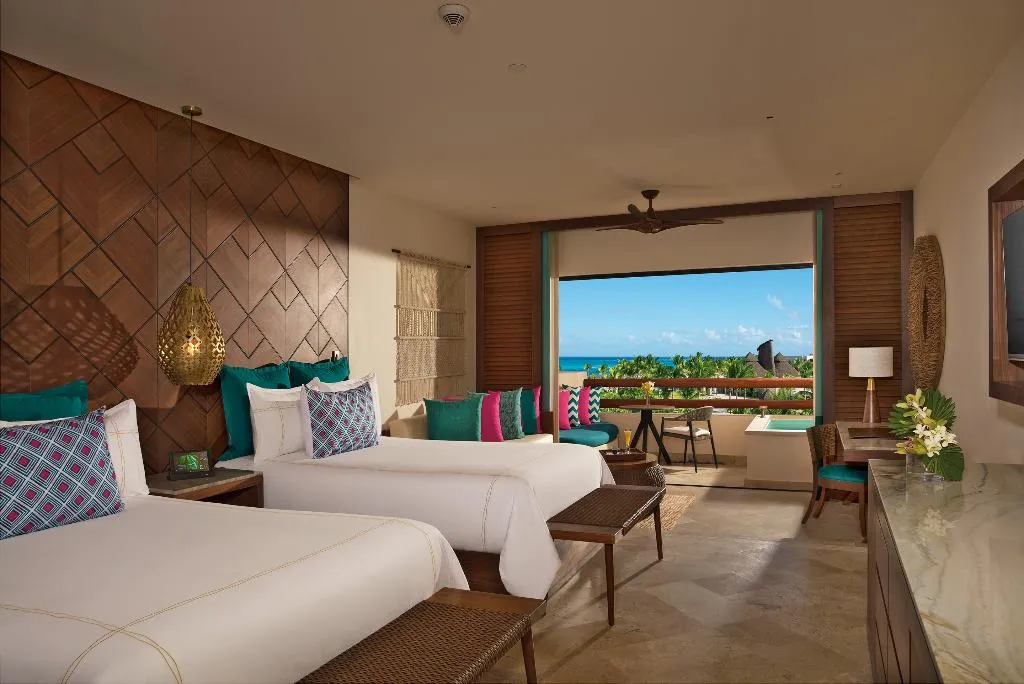 JUNIOR SUITE SUPERIOR TWO DOUBLE BEDS Room, Secrets Maroma Beach Riviera Cancun, Playa Del Carmen