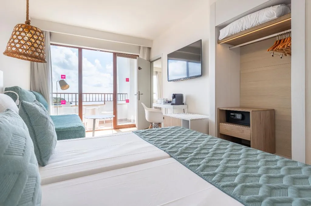 FAMILY ROOM SIDE SEA VIEW Room, Leonardo Royal & Suites hotel Ibiza Santa Eulalia, Ibiza