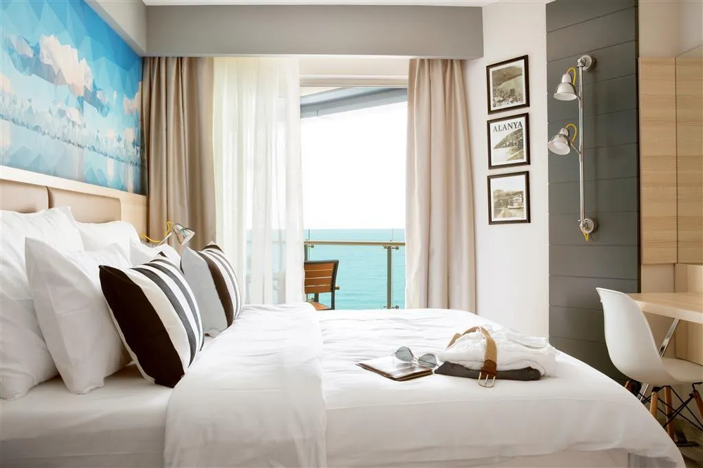 TRIPLE SEA VIEW Room, Sunprime C-Lounge, Antalya