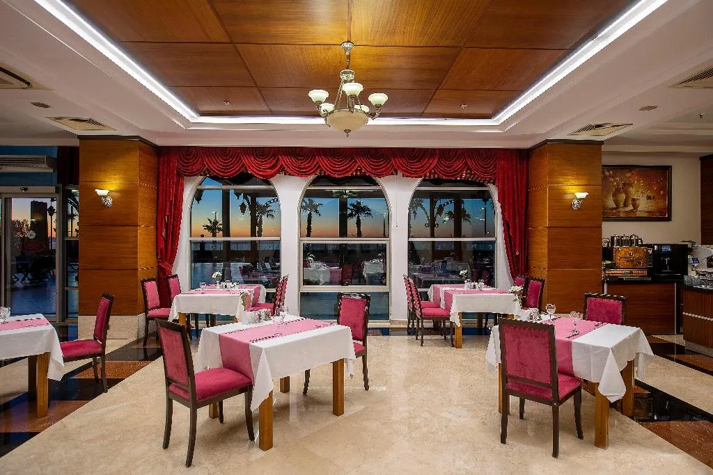 Restaurant, Crowne Plaza Antalya, Antalya