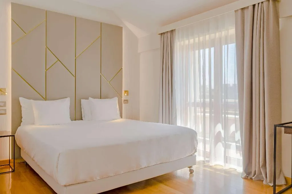 JUNIOR SUITE WITH BALCONY Room, NH Collection Roma Giustiniano, Rome