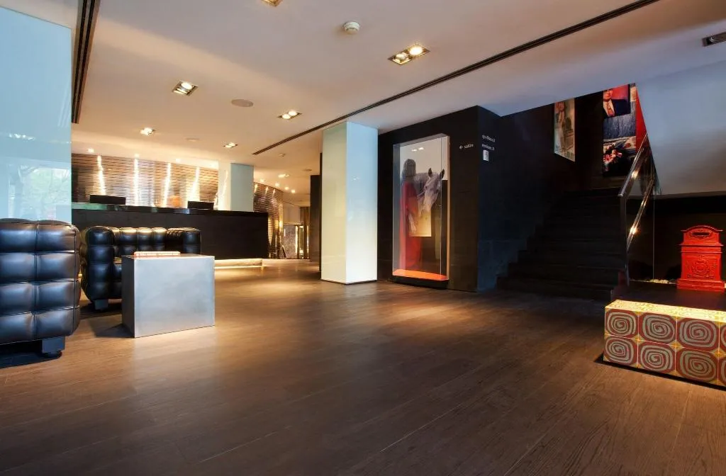 Lobby, HM Jaime III, Majorca