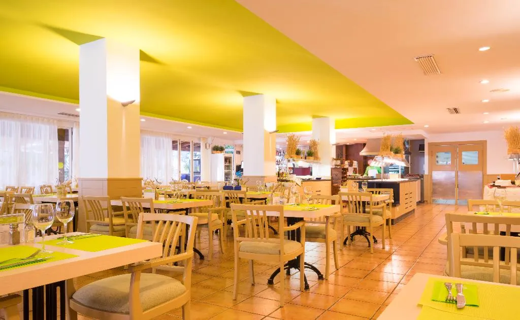 Restaurant, Houm Plaza Son Rigo, Majorca