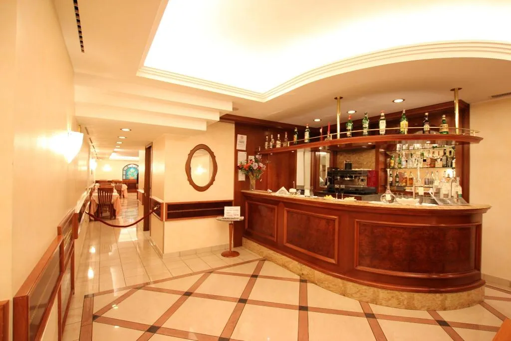 Bar, Montebianco - Mokinba Hotels, Milan