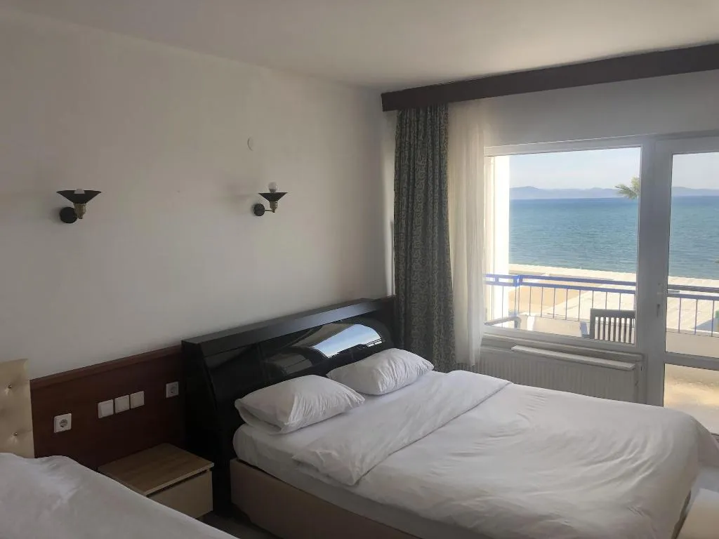 TRIPLE SEA VIEW Room, Ozsoy Hotel, Izmir