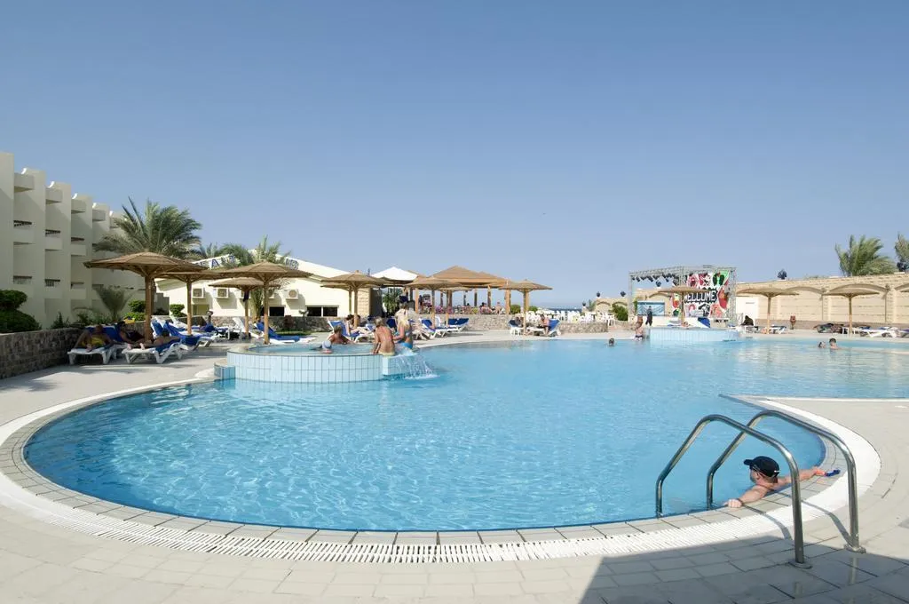 General view, Eurotel Palm Beach Resort, Red Sea Riviera
