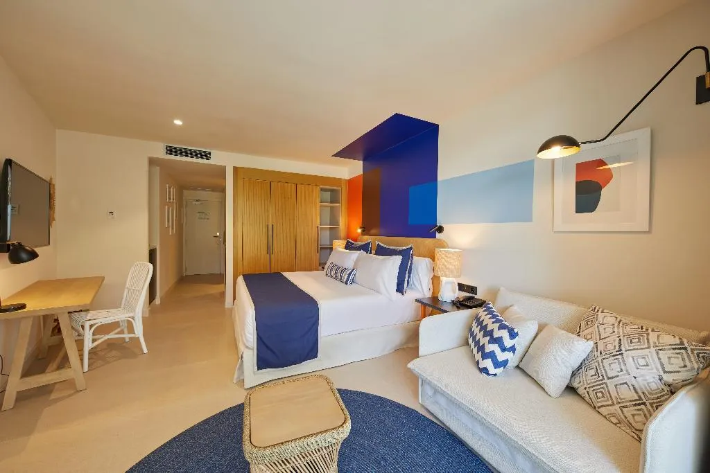 Double or Twin DELUXE Room, Alua Calvia, Majorca