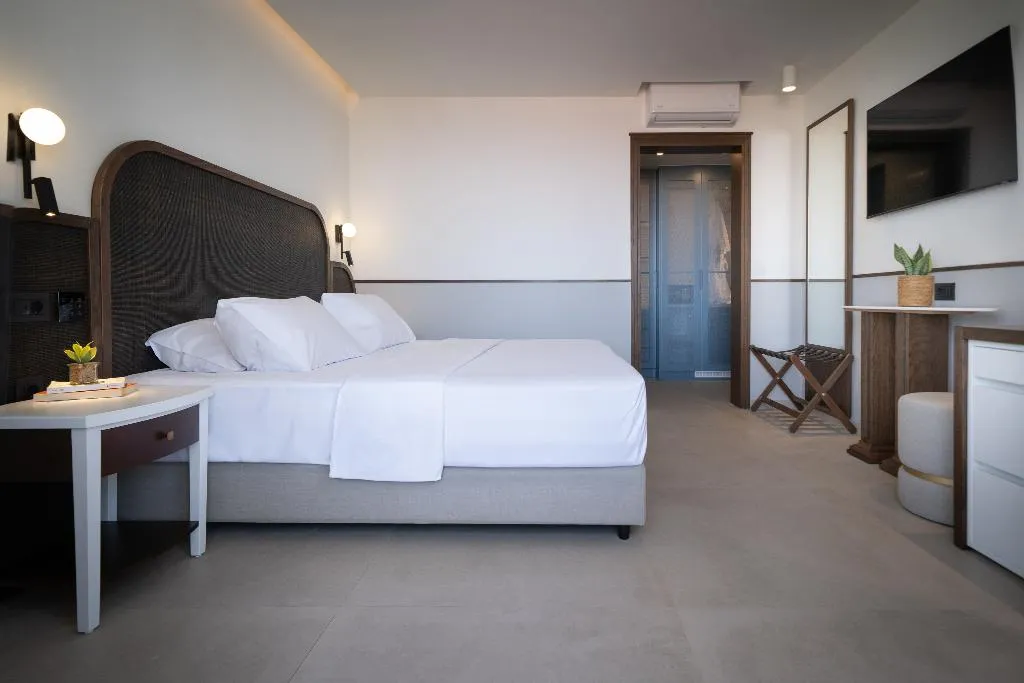 BUNGALOW SEA VIEW Room, Iberostar Selection Creta Marine, Crete