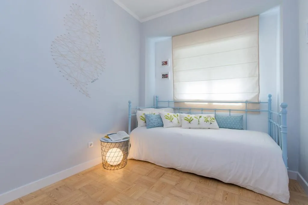 Room, Lisbon Airport Hostel, Lisbon