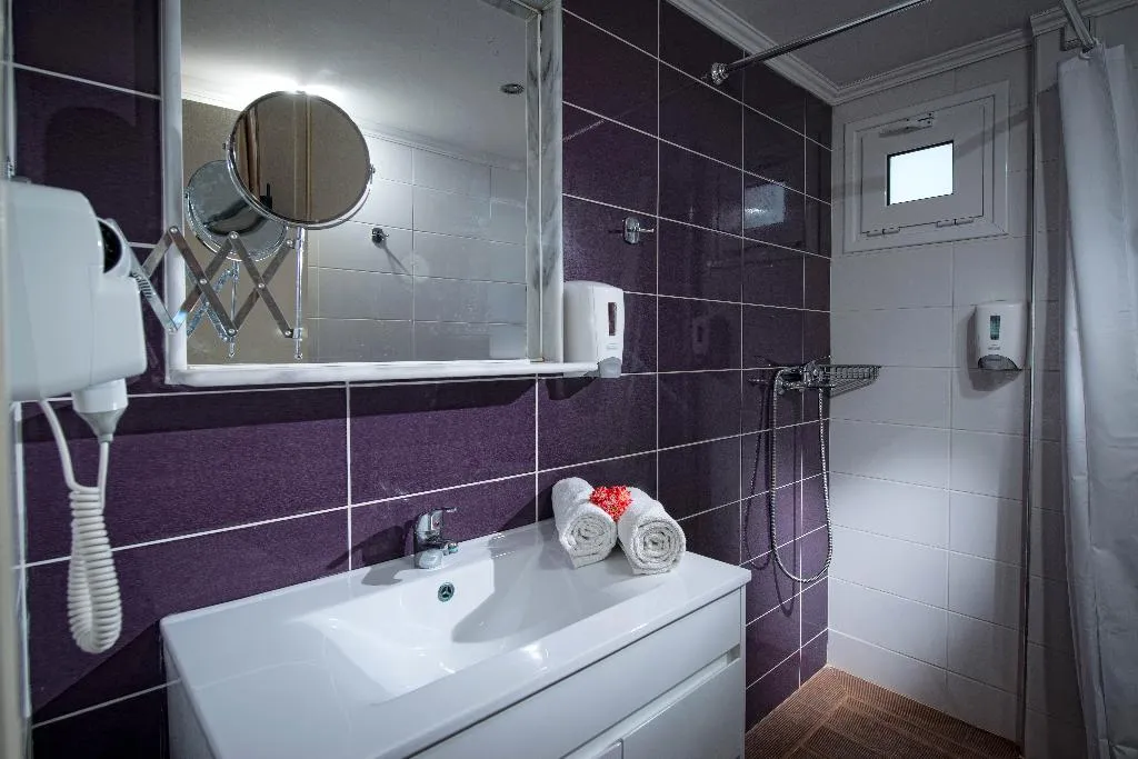 Room, Sunday Life Hotel & Restaurant, Crete