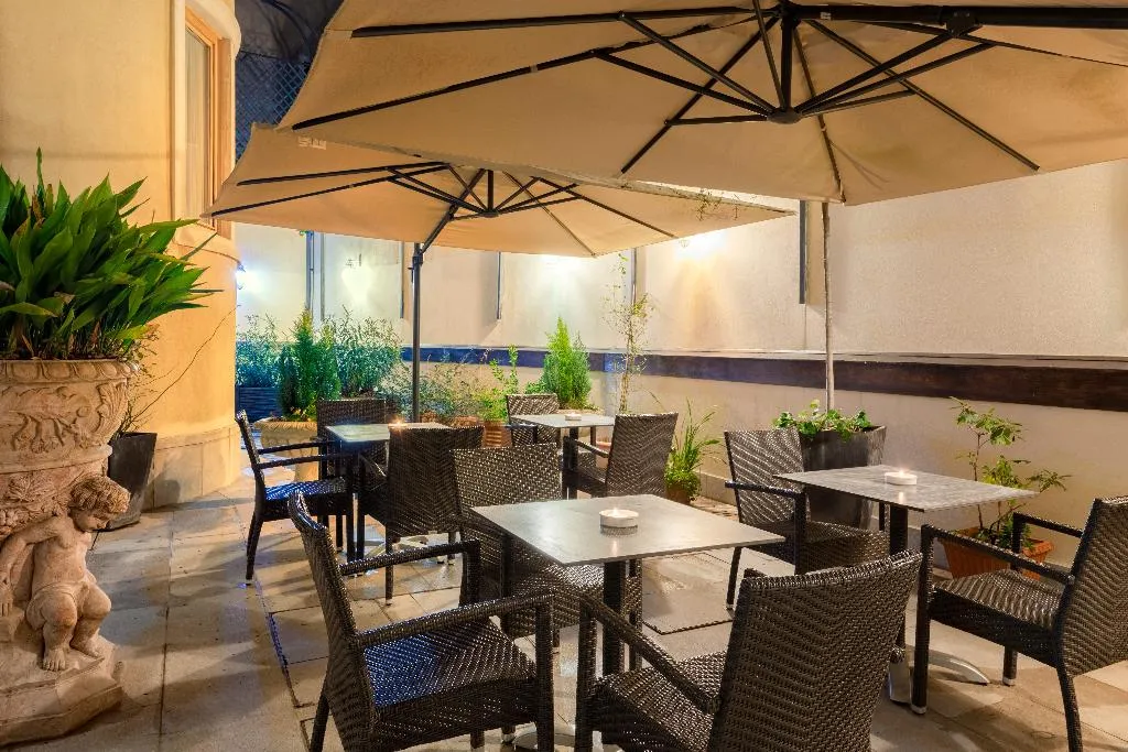 Terrace, Ca Fortuny, Venice