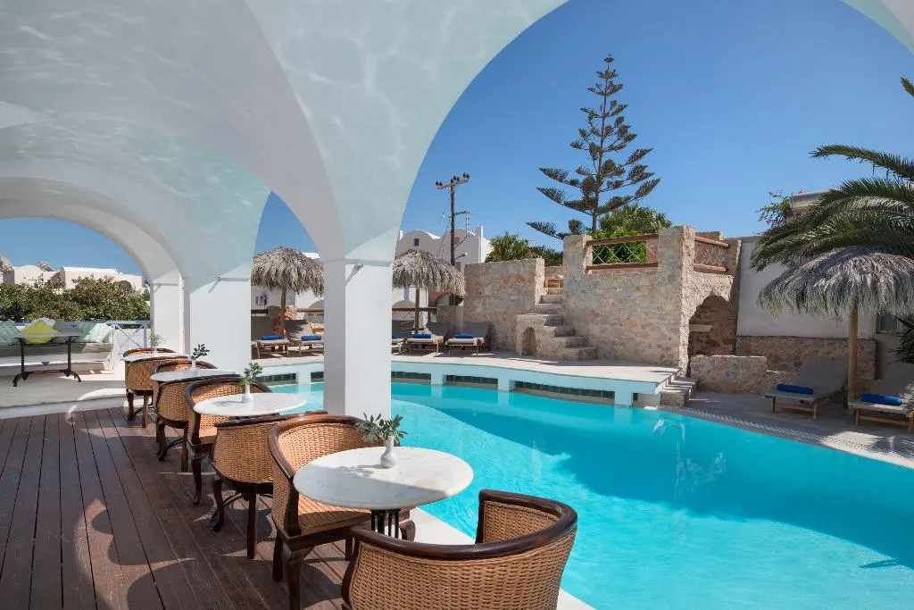 Pool, Meltemi Suites, Santorini