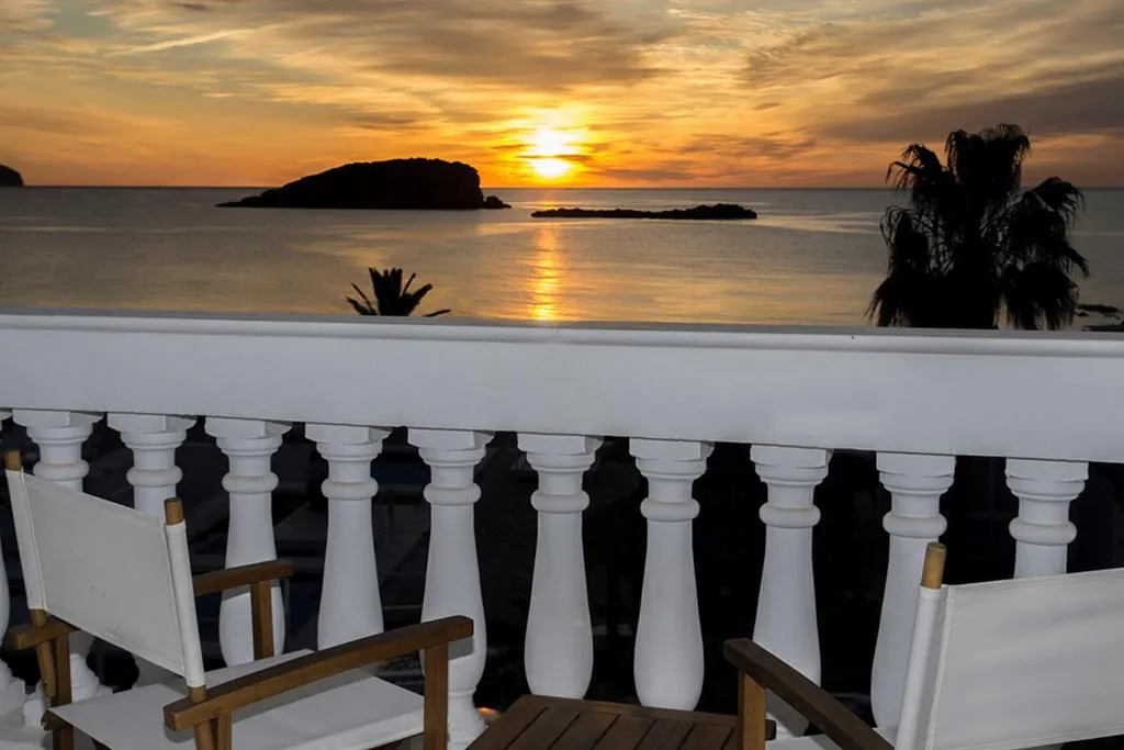 TWIN WITH BALCONY Room, Fun Vistamar Ibiza, Ibiza
