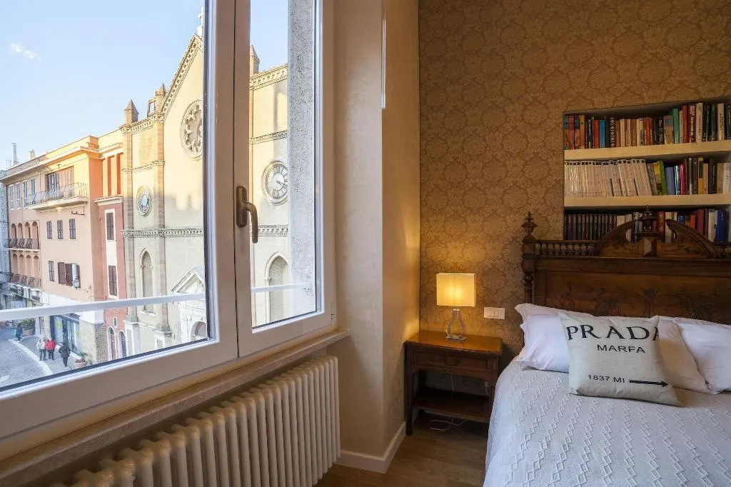 Room, Regina Bed & Breakfast, Rome