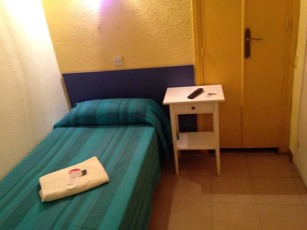 General view, Hostal Delfos, Barcelona