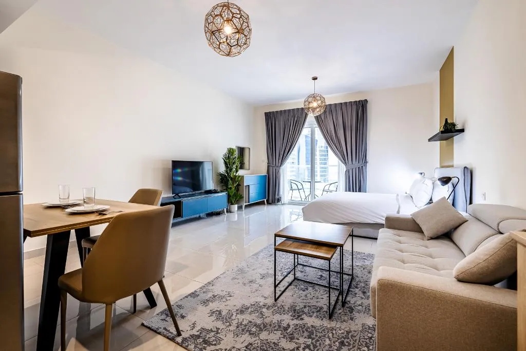 Room, Unlock Metropolis, Dubai