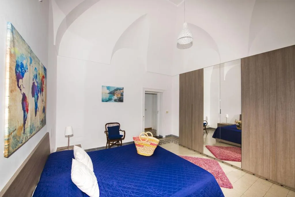 Room, Villa Sette Venti, Naples