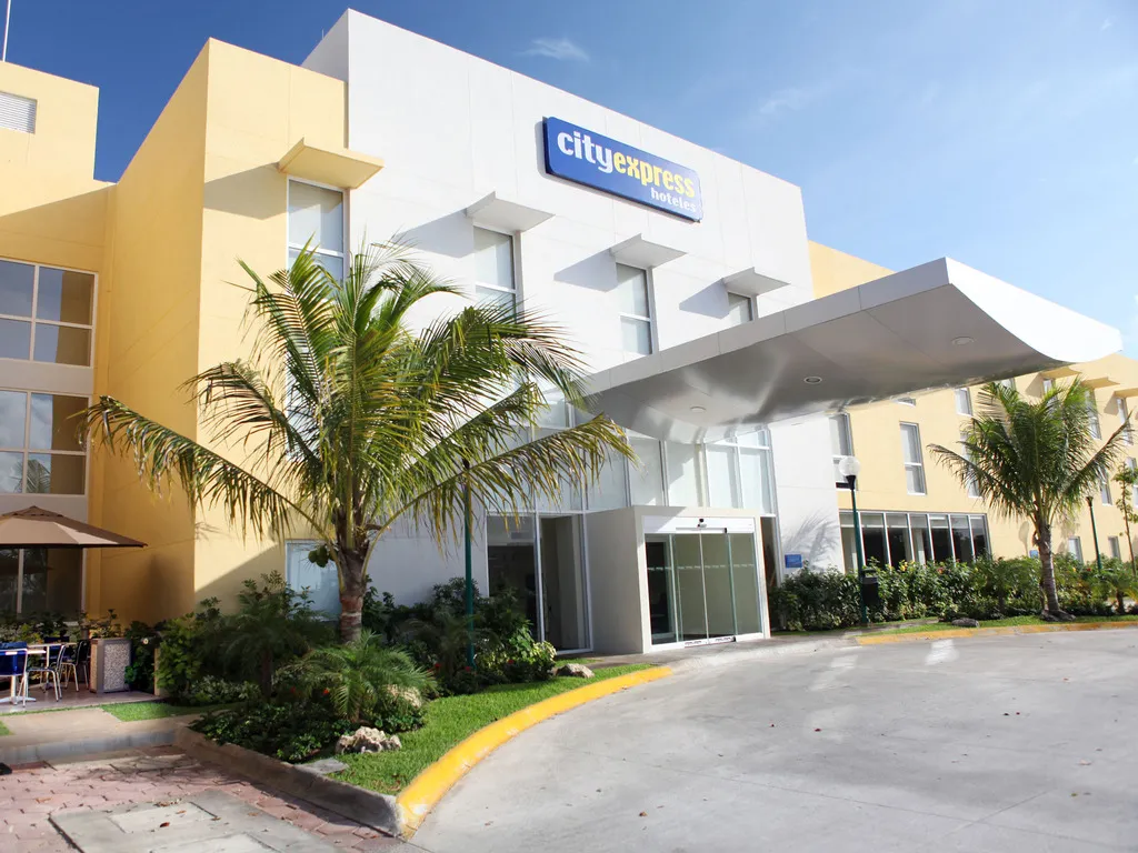 General view, City Express By Marriott Playa del Carmen, Playa Del Carmen