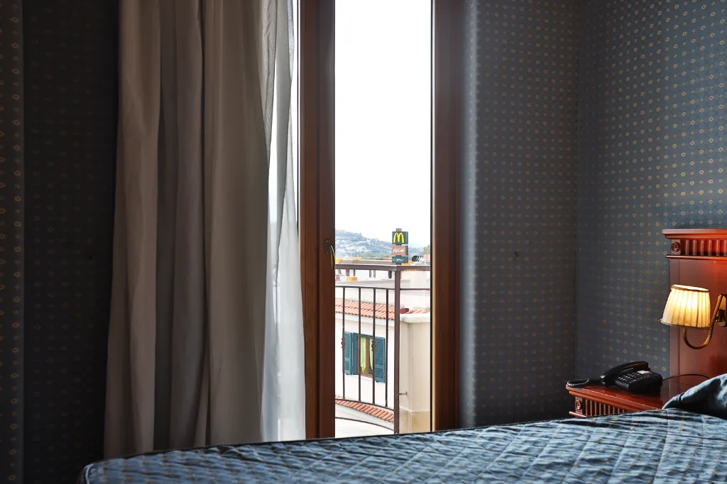 TRIPLE ONE BED Room, La Fayette, Naples