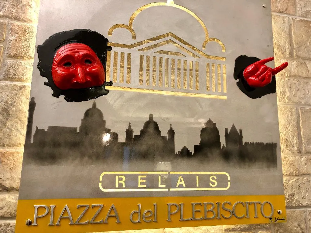 Lobby, Relais Piazza del Plebiscito, Naples