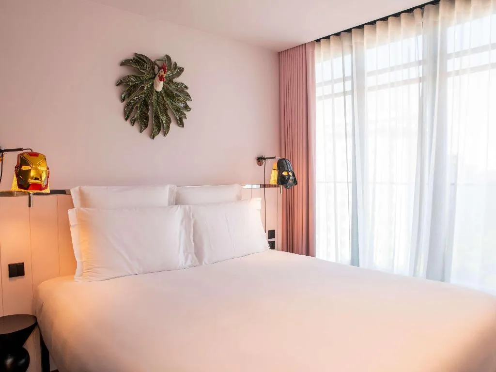 DOUBLE WITH VIEWS Room, Mama Shelter Lisboa, Lisbon