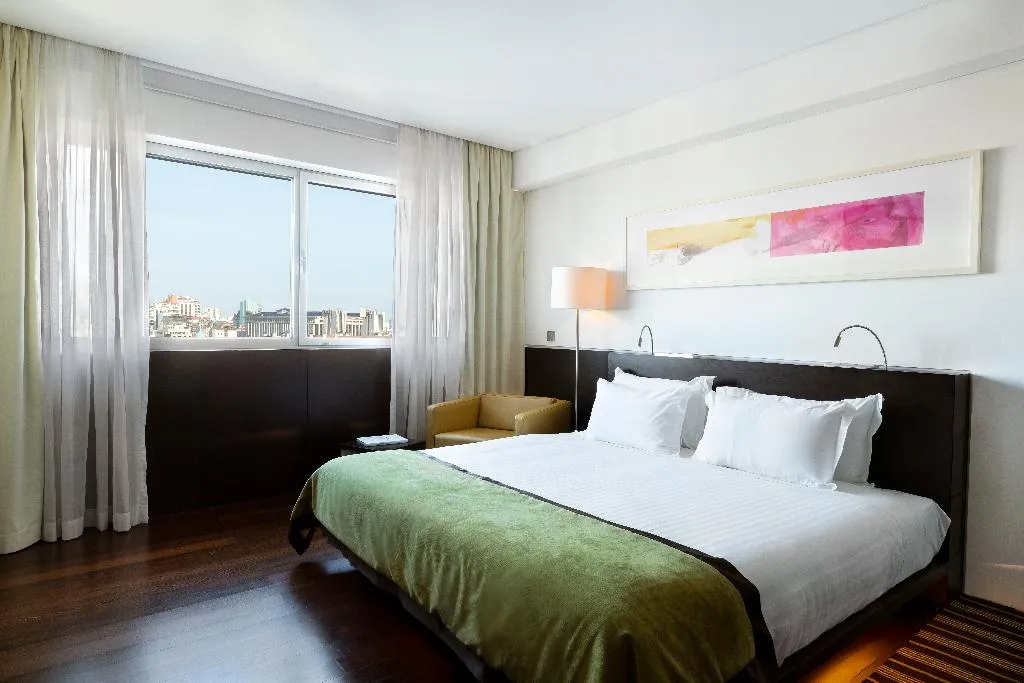 SINGLE STANDARD Room, VIP Grand Lisboa, Lisbon