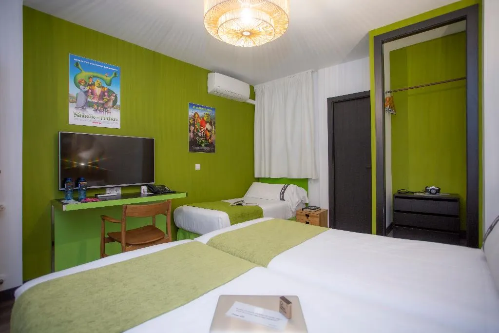 TRIPLE INNER Room, Casual Del Cine Valencia, Valencia