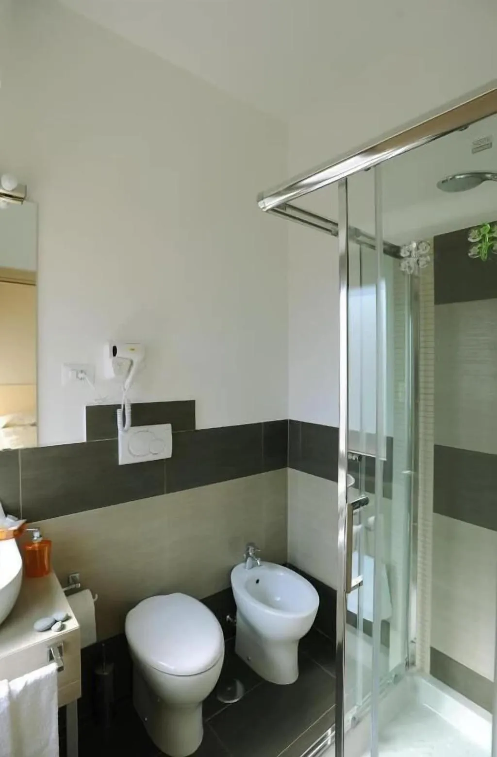 Room, Honey Rooms, Rome