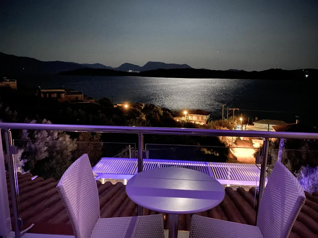 Room ONE BEDROOM WITH VIEWS Room, Hotel Oasis, Athens