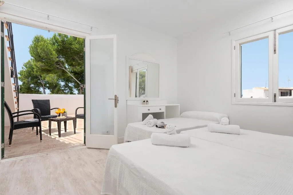 Room, Talamanca, Majorca