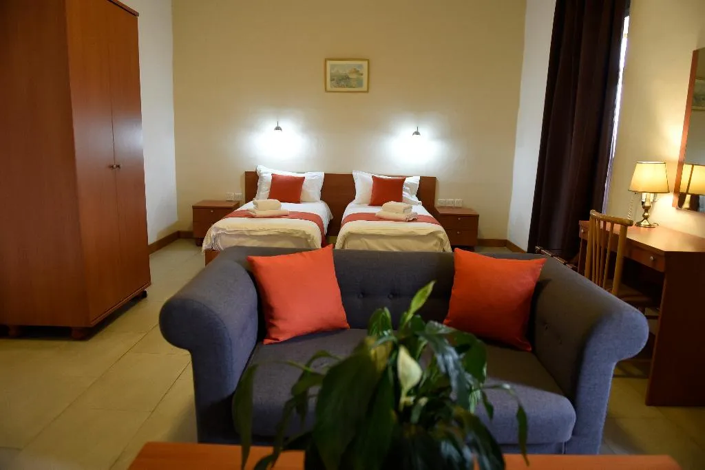 Room, British Hotel, Malta