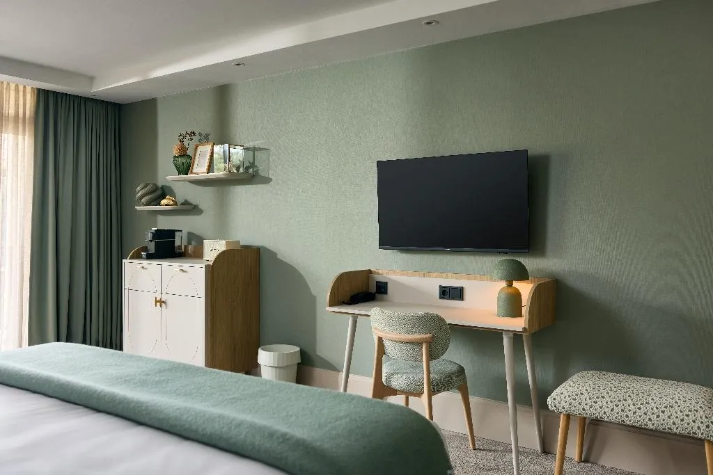TRIPLE LUXURY Room, Van der Valk Hotel Volendam, Amsterdam