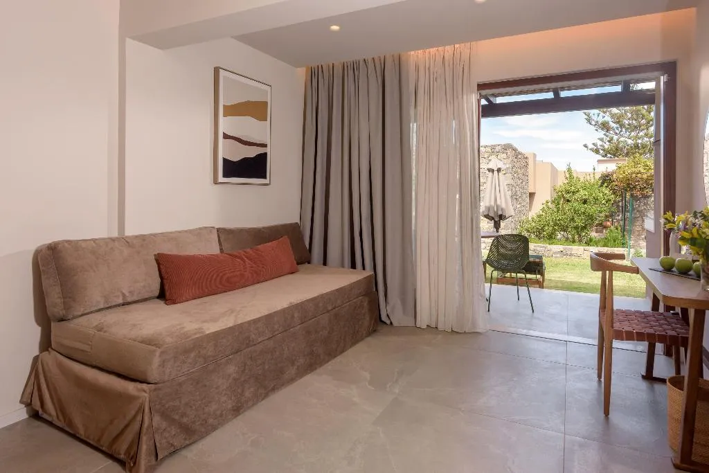 FAMILY ROOM STANDARD Room, Blue Sea Beach Affiliated by Melia, Crete