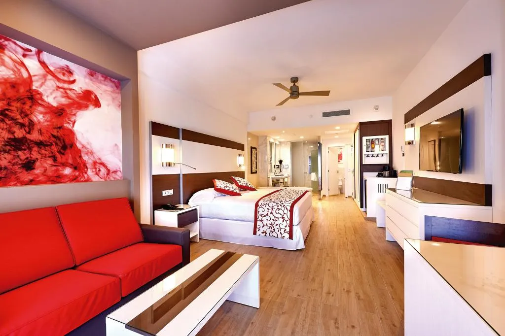 JUNIOR SUITE OCEAN FRONT Room, Riu Palace Costa Mujeres - All Inclusive, Cancun Area