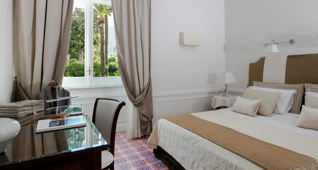 SUITE STANDARD Room, La Medusa Hotel & Boutique Spa, Naples