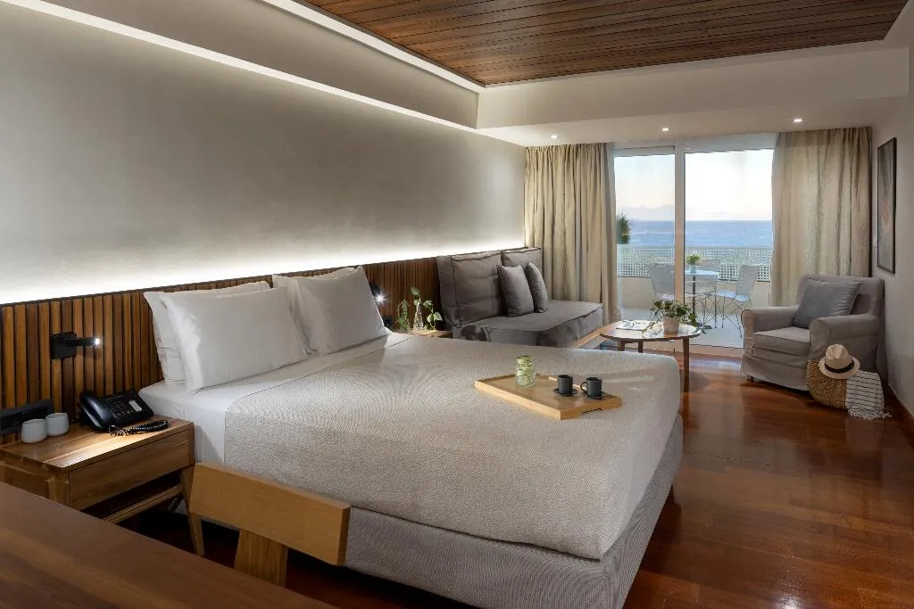 JUNIOR SUITE SEA VIEW Room, Atrium Hotel Skiathos, Skiathos