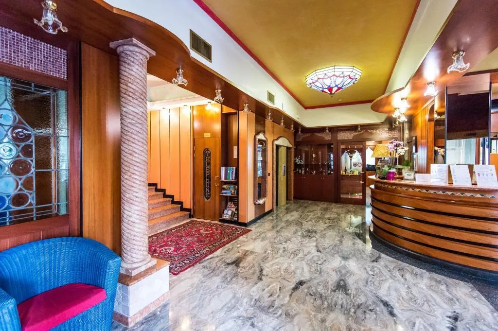 Lobby, Brioni Mare, Venice